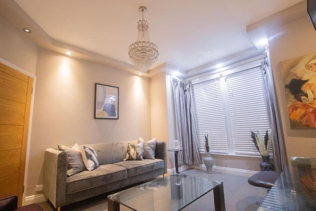 Oikoshomes Three Bedroom Flat In لندن المظهر الخارجي الصورة